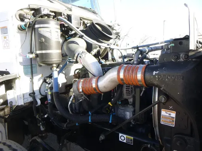 2020 Peterbilt 33050417fc81abeaf17256182657b68ff25