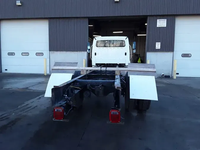 2020 FREIGHTLINER/MERCEDES M2 106