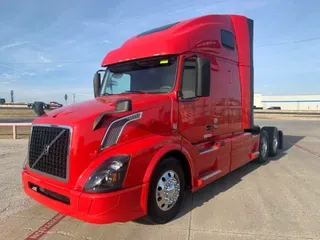 2017 VOLVO VNL62T670