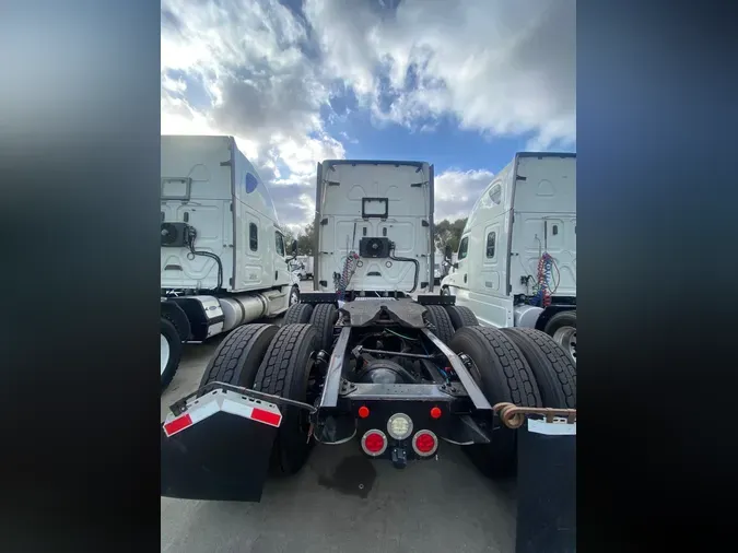 2019 FREIGHTLINER/MERCEDES NEW CASCADIA PX12664