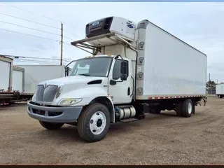 2020 NAVISTAR INTERNATIONAL MV607 (4X2)