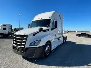 2022 FREIGHTLINER CASCADIA 126