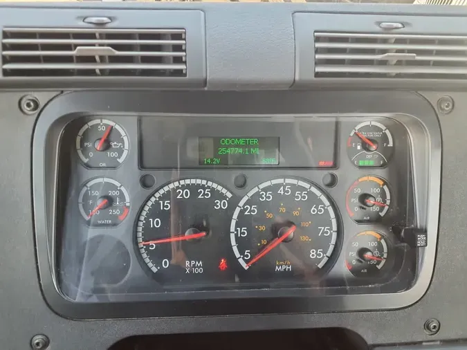 2020 FREIGHTLINER CASCADIA 125