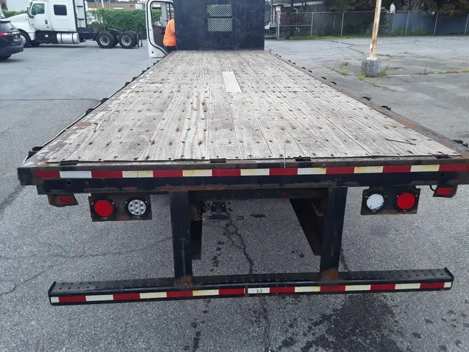 2019 FREIGHTLINER/MERCEDES M2 106