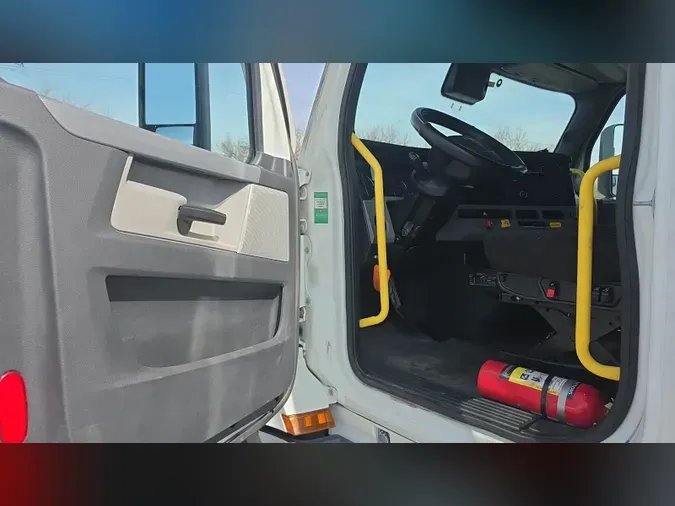 2022 Freightliner Cascadia 1265060bf58208503a259584e418152f4df