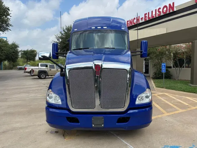 2021 Kenworth T680