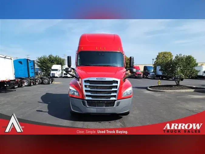 2022 FREIGHTLINER CA126