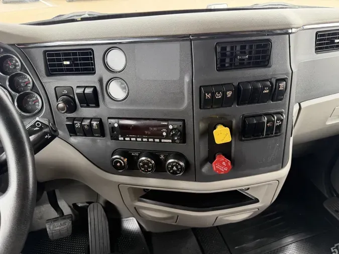 2022 Peterbilt 579506693ffe66a634a89730665979acdd3