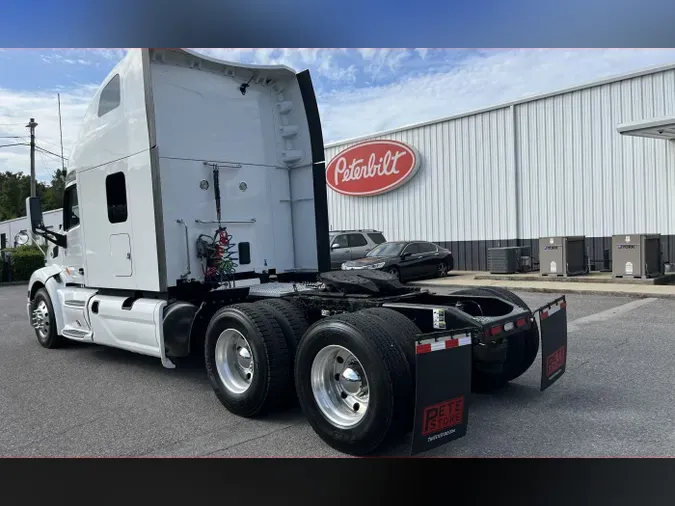 2020 Peterbilt 579