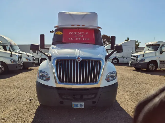 2019 NAVISTAR INTERNATIONAL LT625 DAYCAB T/A