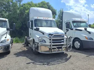 2019 FREIGHTLINER NEW CASCADIA PX12664