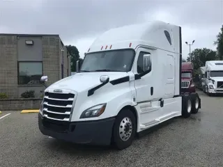 2019 FREIGHTLINER CA126