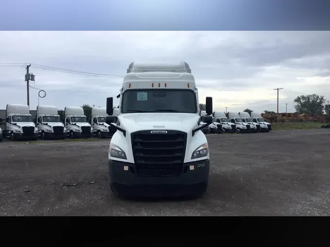 2021 Freightliner Cascadia 126507982c6ac0fee920be9bd82d0ef6146