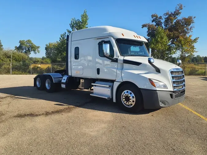 2020 FREIGHTLINER NEW CASCADIA PX12664