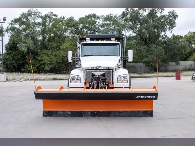 2025 KENWORTH T880S