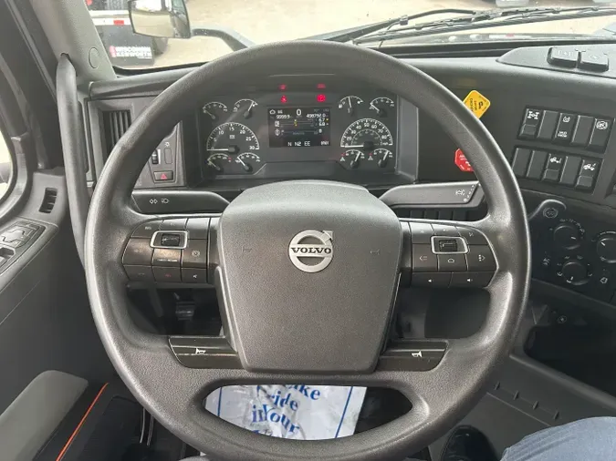 2021 Volvo VNL 860