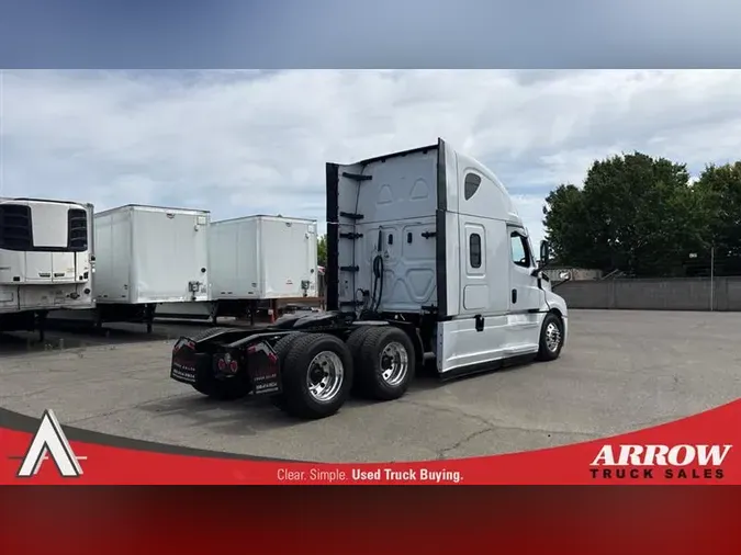 2022 FREIGHTLINER CA126