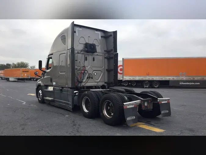 2022 Freightliner Cascadia 126507f44586cd9587b1f92f841c733a8a6
