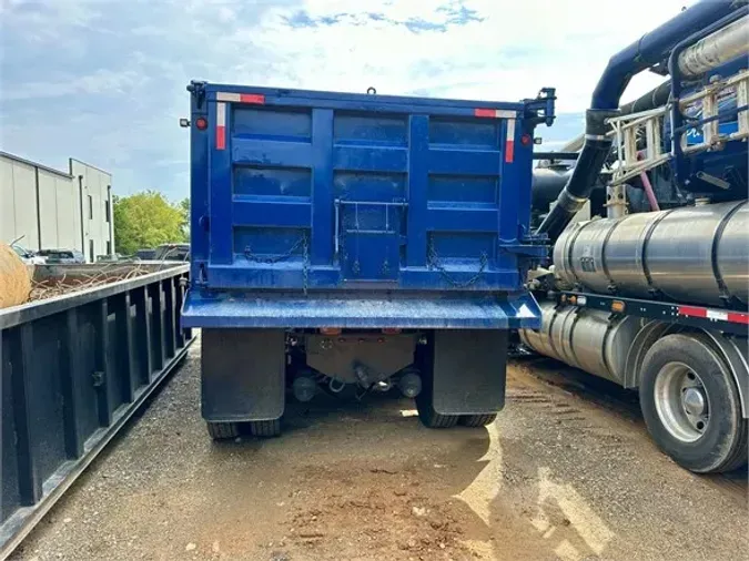 2018 KENWORTH T880