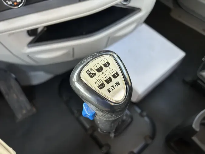 2020 Peterbilt 567
