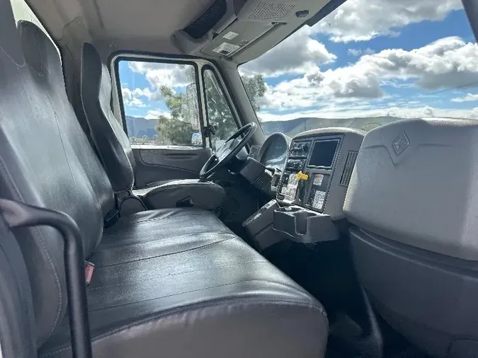 2018 International 4300