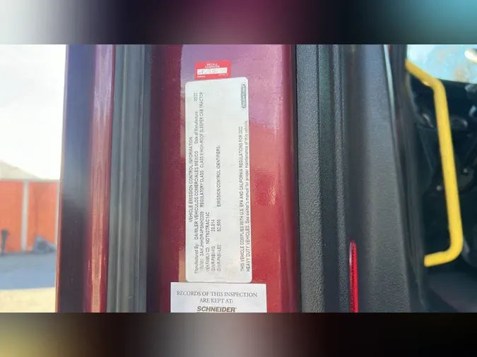 2023 Freightliner Cascadia 126