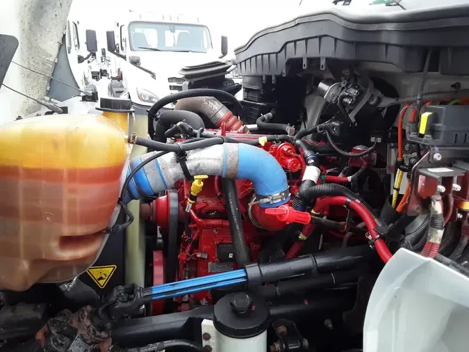 2019 NAVISTAR INTERNATIONAL MV607 (4X2)5087f0d04f4fc9c62516dba398d50340