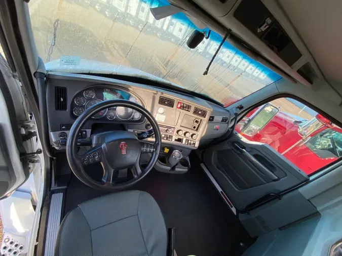 2020 Kenworth T680