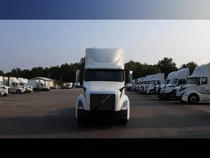 2018 Volvo VNL300508f2c8f643f998c96dfdadf27701d2d