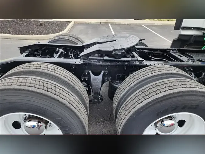 2022 INTERNATIONAL LT