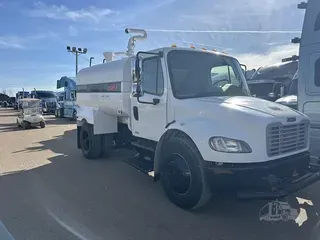 2007 FREIGHTLINER BUSINESS CLASS M2 106