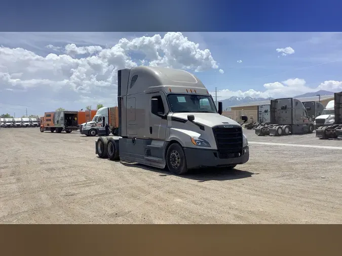 2021 Freightliner Cascadia5096b4f1c7254dcaa0a3d7a0845bd40d