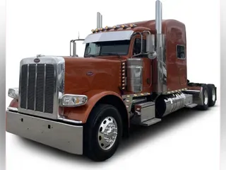 2023 Peterbilt 389