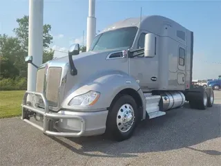 2017 KENWORTH T680