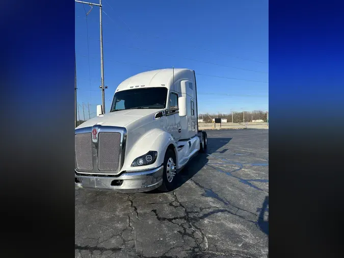 2021 Kenworth T680