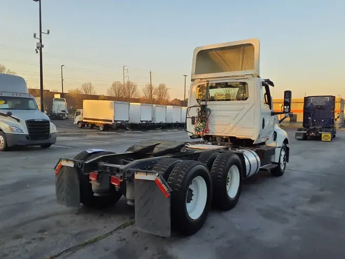 2018 NAVISTAR INTERNATIONAL LT625 DAYCAB T/A