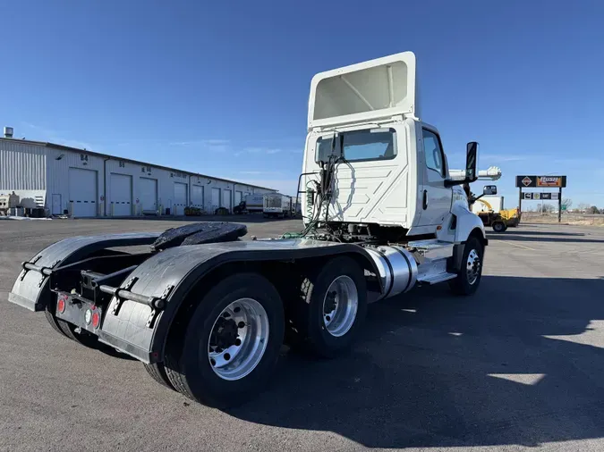 2020 International LT625