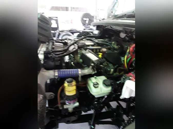 2019 FREIGHTLINER M2 106