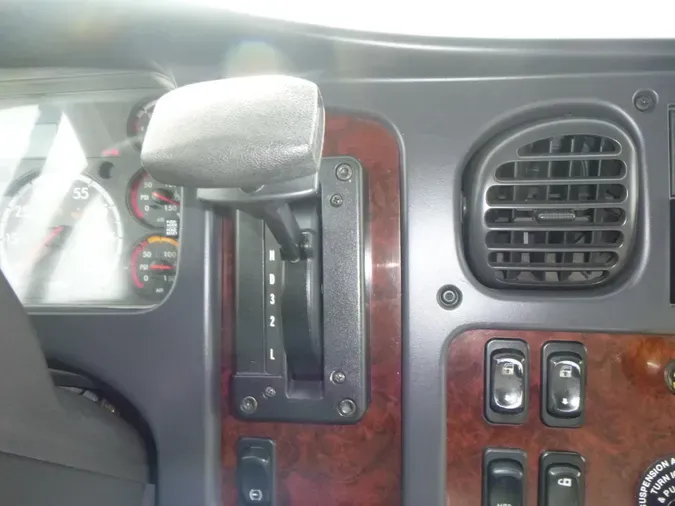 2019 Freightliner Business Class M2 106