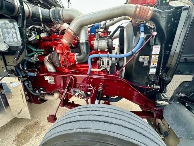 2022 Kenworth W900L