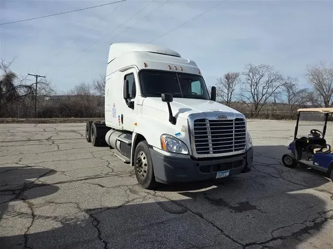 2016 FREIGHTLINER CASCADIA50a704c7b391b0fa0c6ff7362ef132b2
