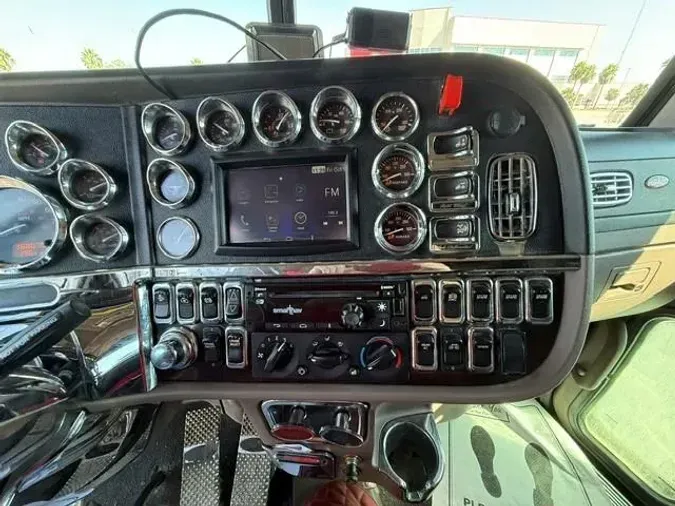 2022 Peterbilt 38950a7d98c9e25683bfd240ccb0fe18e7b