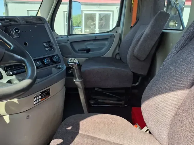 2018 FREIGHTLINER/MERCEDES CASCADIA 12550ac353e29223c089d1959f712a53fbc