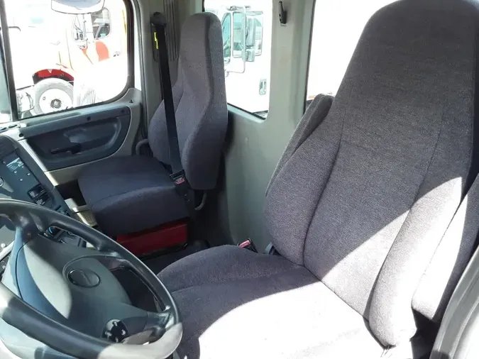 2020 FREIGHTLINER CASCADIA 125