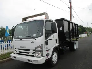 2019 ISUZU NRR