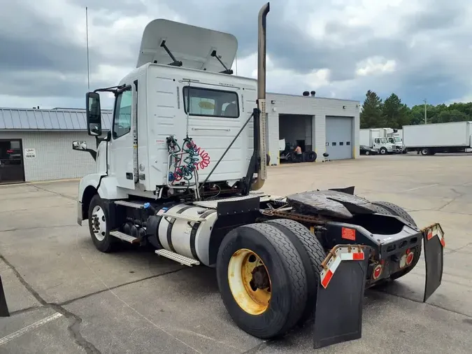 2016 VOLVO VNL42TRACTOR