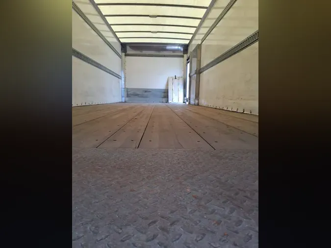 2019 FREIGHTLINER/MERCEDES M2 10650bafc492829c47c514aa12733018e39