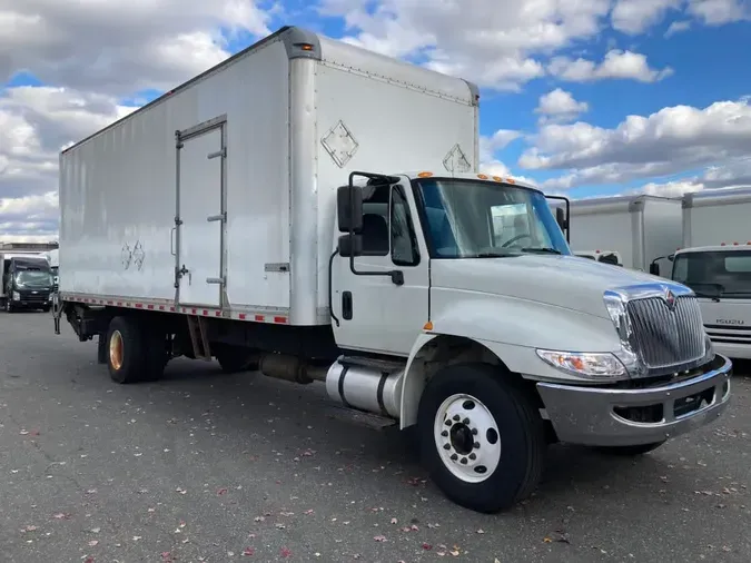 2017 NAVISTAR INTERNATIONAL 4300