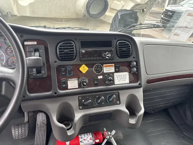 2020 Freightliner Business Class M2 106