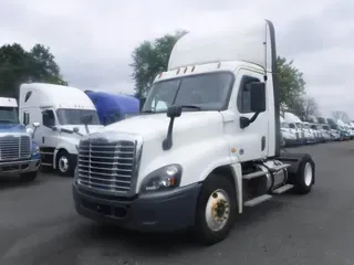 2018 FREIGHTLINER CASCADIA 125